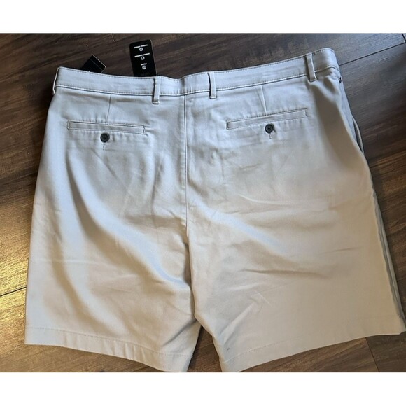 Alfani Men's Chino Tech Shorts Twill 9" Stretch Moisture Wicking Light Gray  40 - Picture 6 of 8